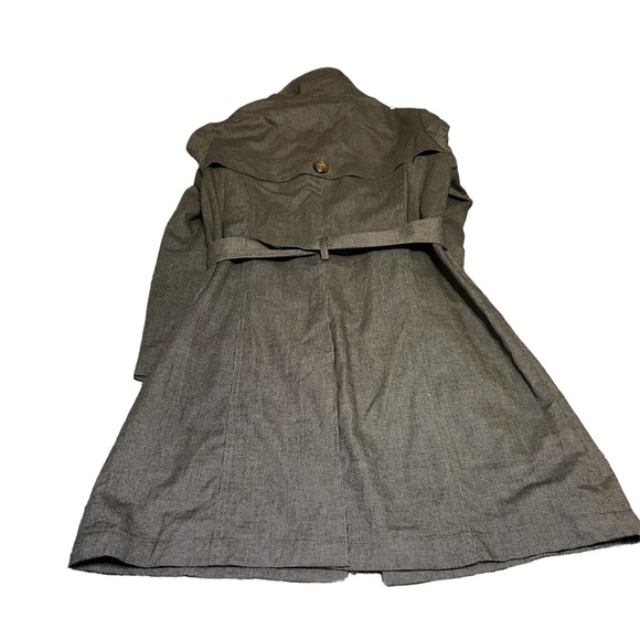 Beyond and Beautiful Jacket - Picture 5 of 9